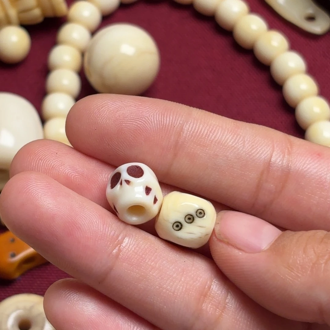 玻璃颈饰明**兮藏传小配饰