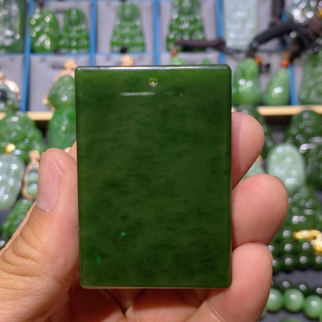 【闪购商品】和田玉吊坠(不含链)未镶嵌菠菜绿无事牌 55/38