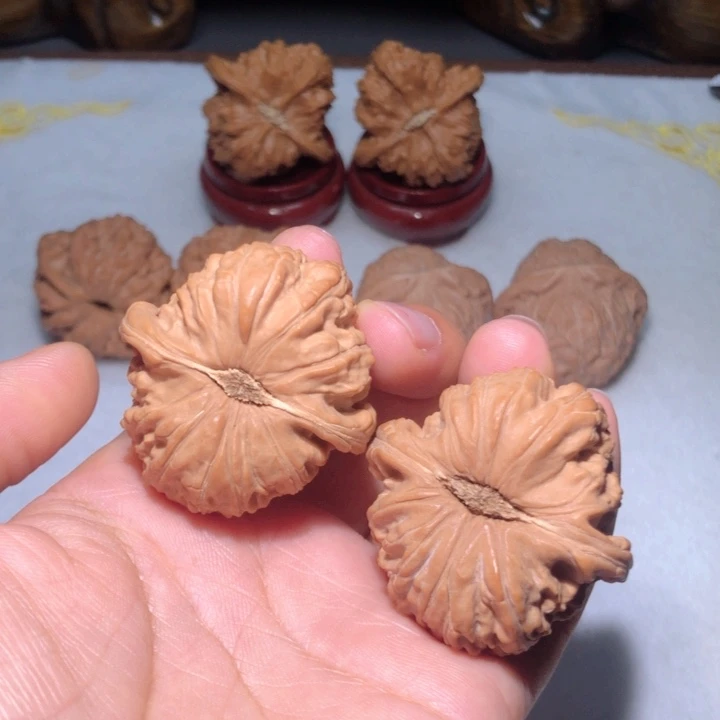 把件文玩核桃40闷白