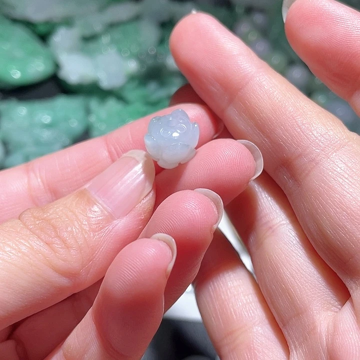 颈饰未镶嵌翡翠天