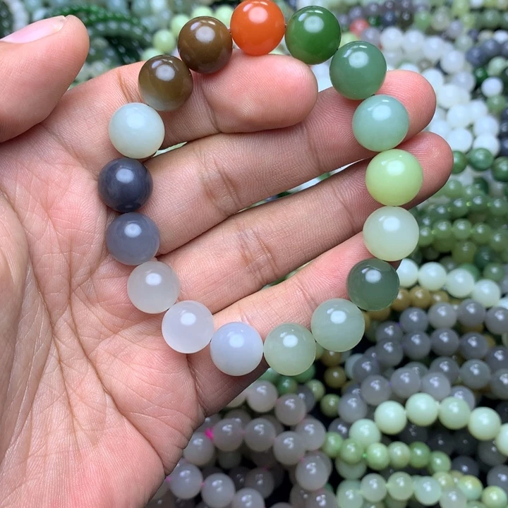 和田玉未镶嵌手串