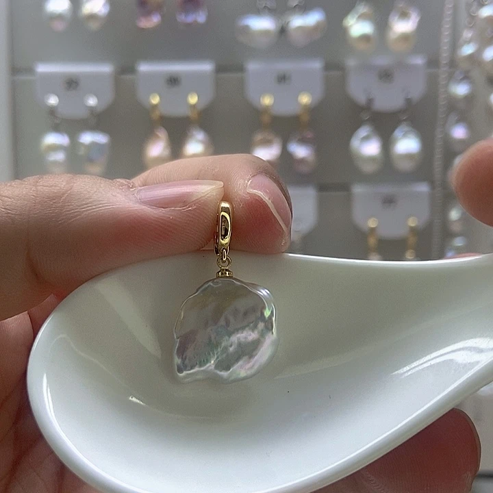 淡水珍珠银S925镶嵌颈饰38