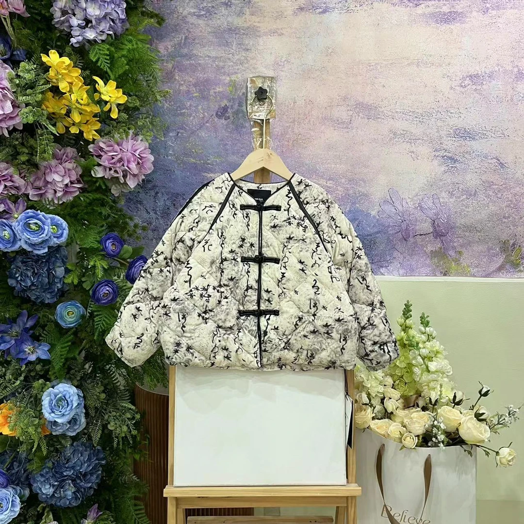 481NY米色羽绒服6612