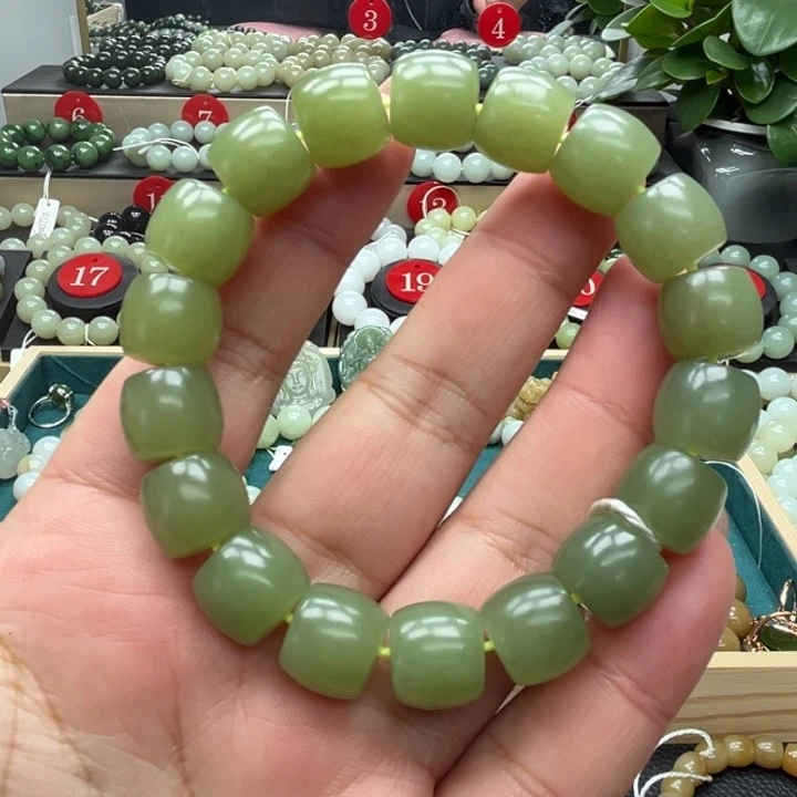 和田玉未镶嵌手链12