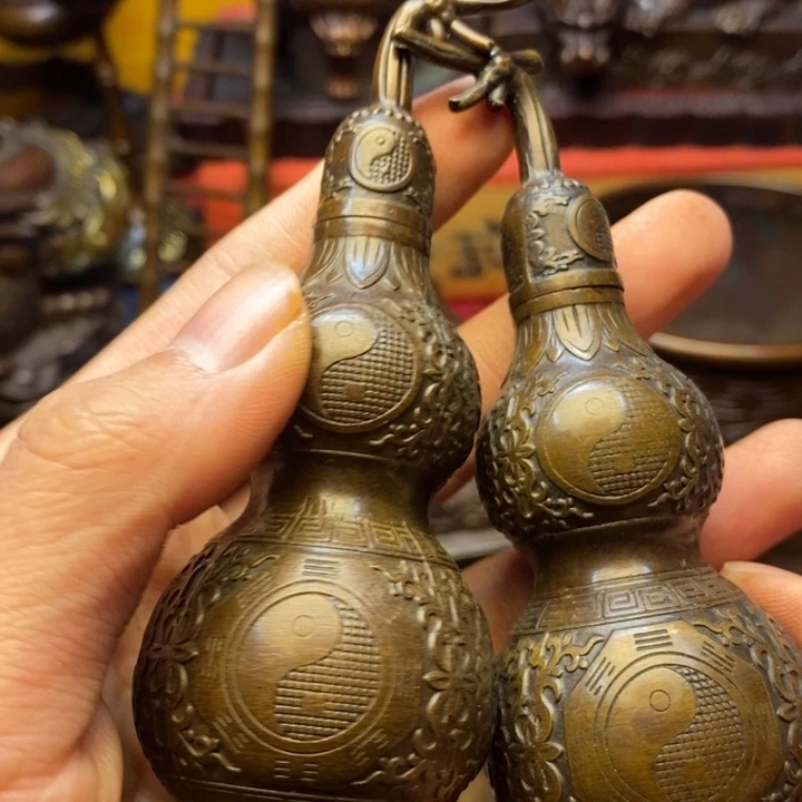铜器摆件做工精良