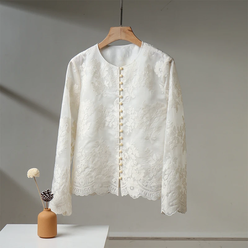 春装新款新国风圆领刺绣长袖短款衬衫女显瘦上衣衬衣优雅