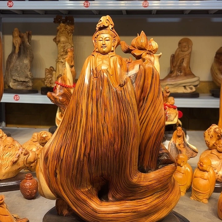 柏木太行崖柏观音摆件