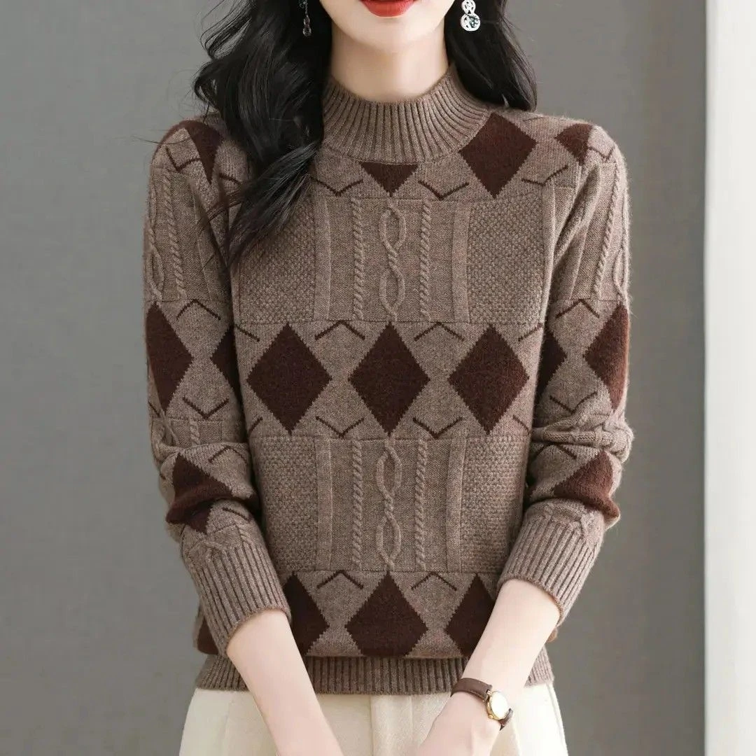 2025秋冬新款洋气提花工艺菱格半高领针织衫休闲百搭毛衣打底衫女