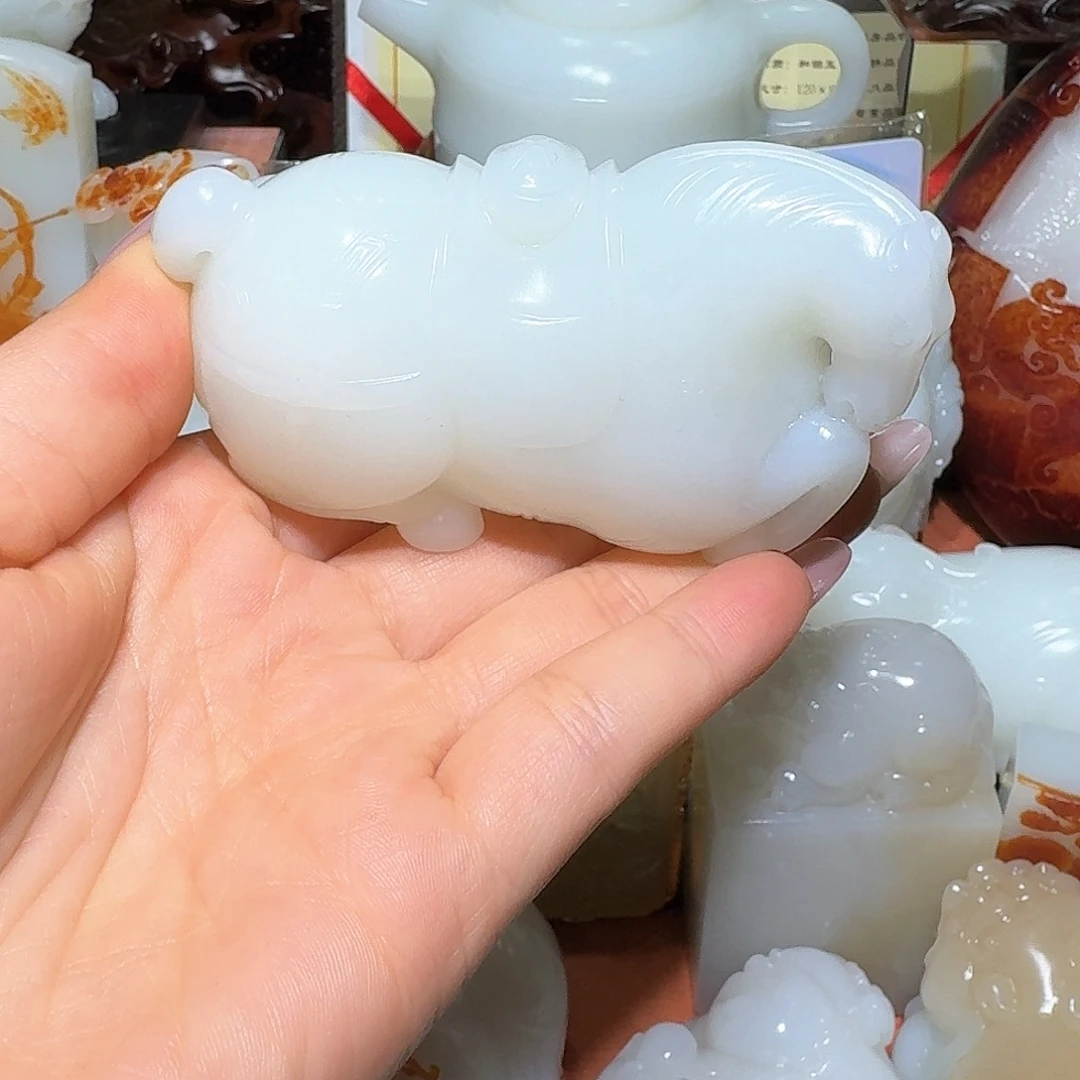 未镶嵌和田玉把件