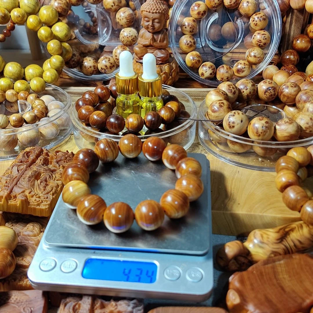 吃**喝太行崖柏手工艺品