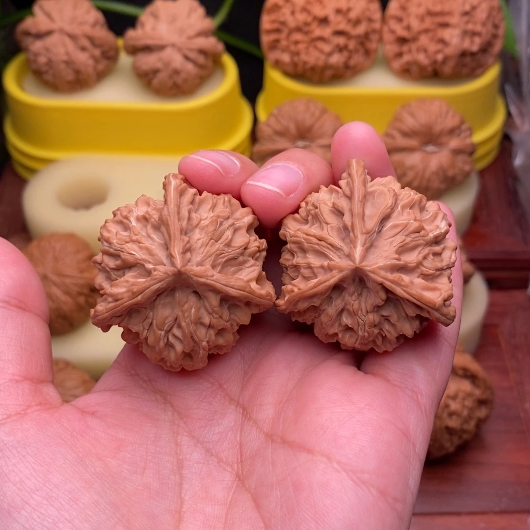 把件文玩核桃40“盘山”大三棱