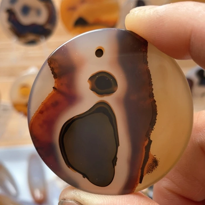 玛瑙/玉髓吊坠未镶嵌