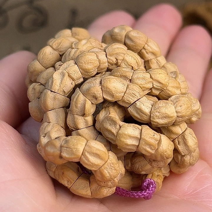 吊坠柏香籽/百香籽鬼肠