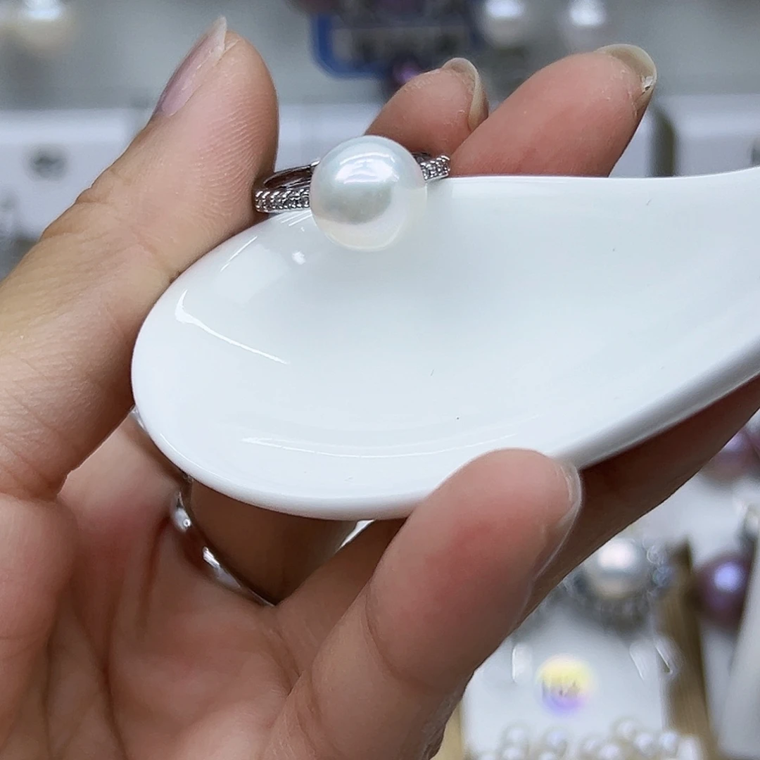 未镶嵌耳钉淡水珍珠