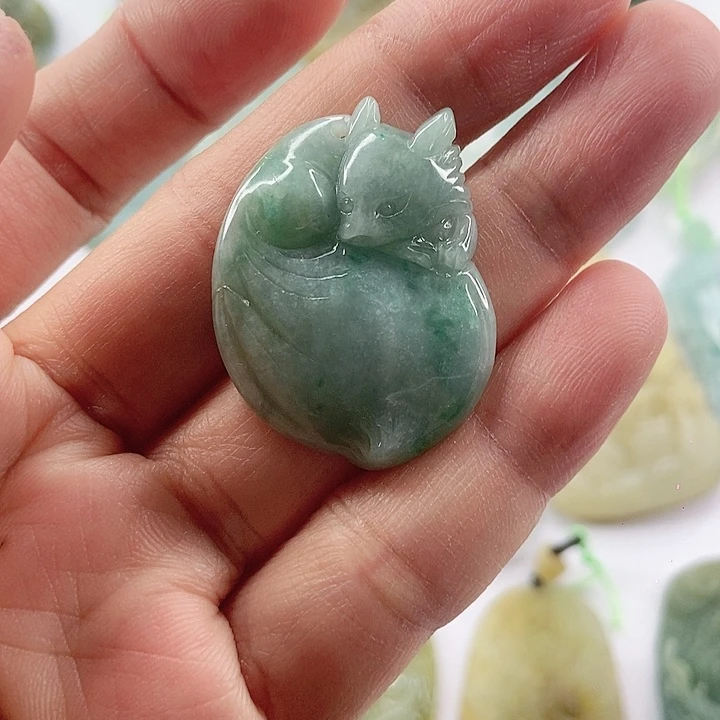 颈饰未镶嵌翡翠天然翡翠