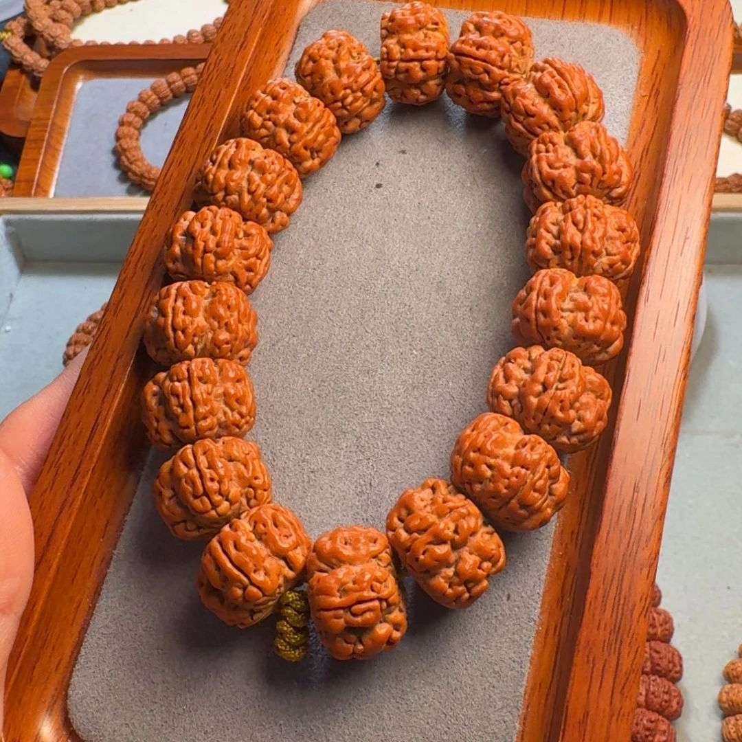 金刚菩提手串帝王龙方墩梅花19