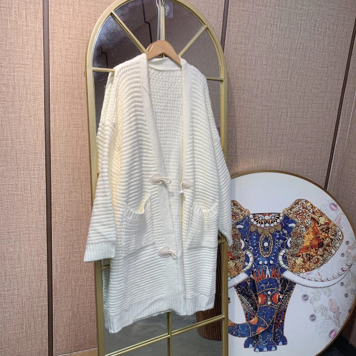 BR535孕妇杏色毛衣开衫90-150