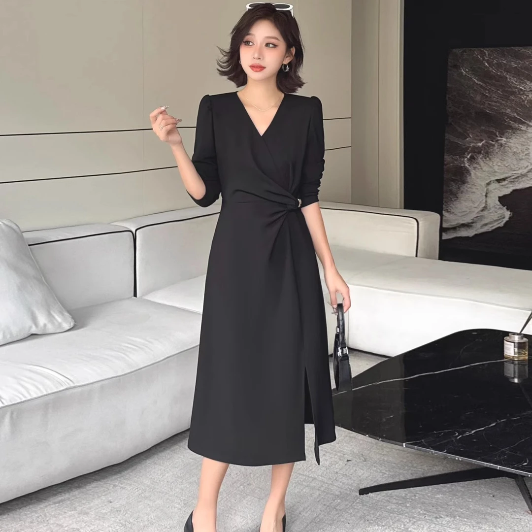 2025大码韩版简约长袖连衣裙女宽松显瘦休闲气质高级感中长款裙子