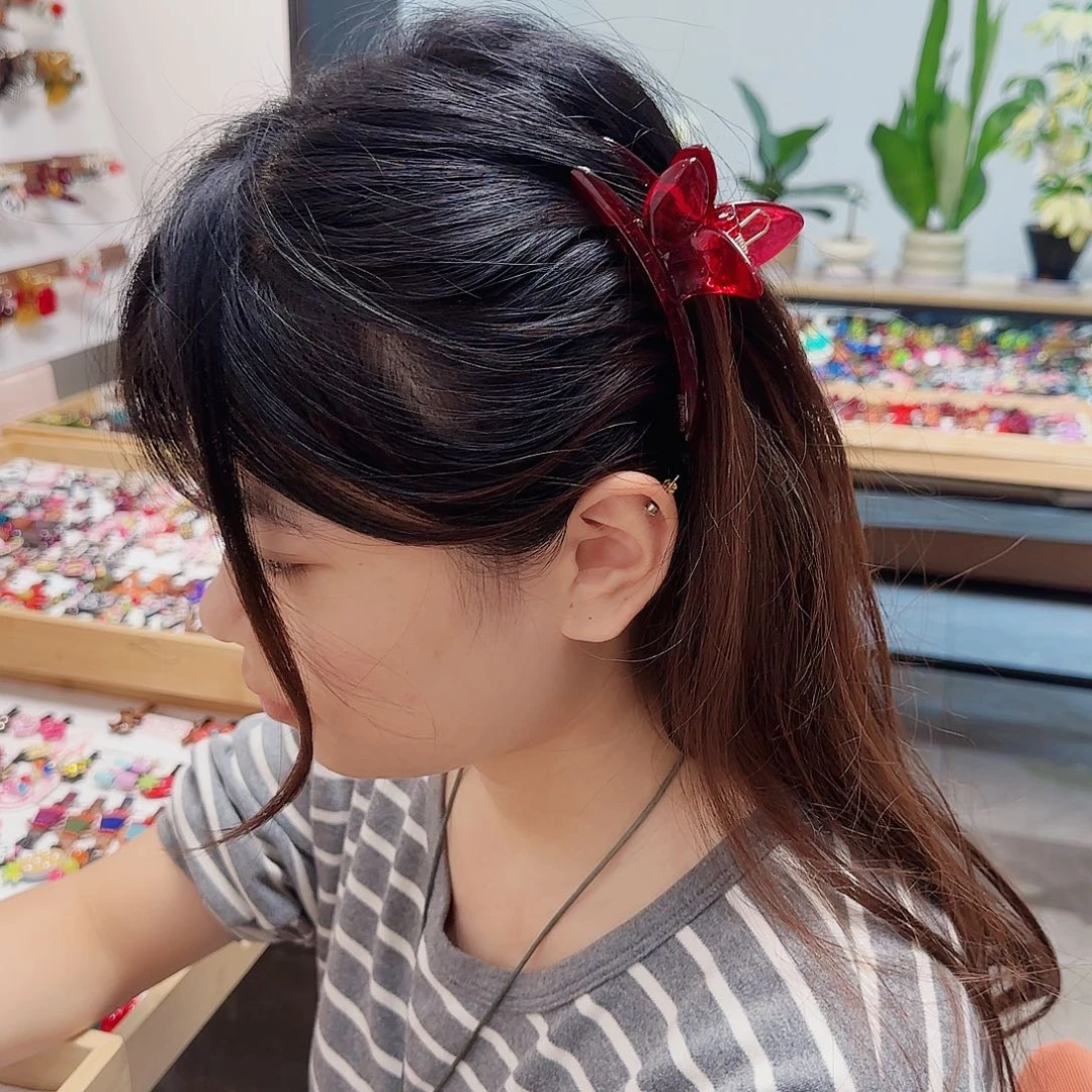非金属树脂阿兹娜兔耳朵透明中号抓夹