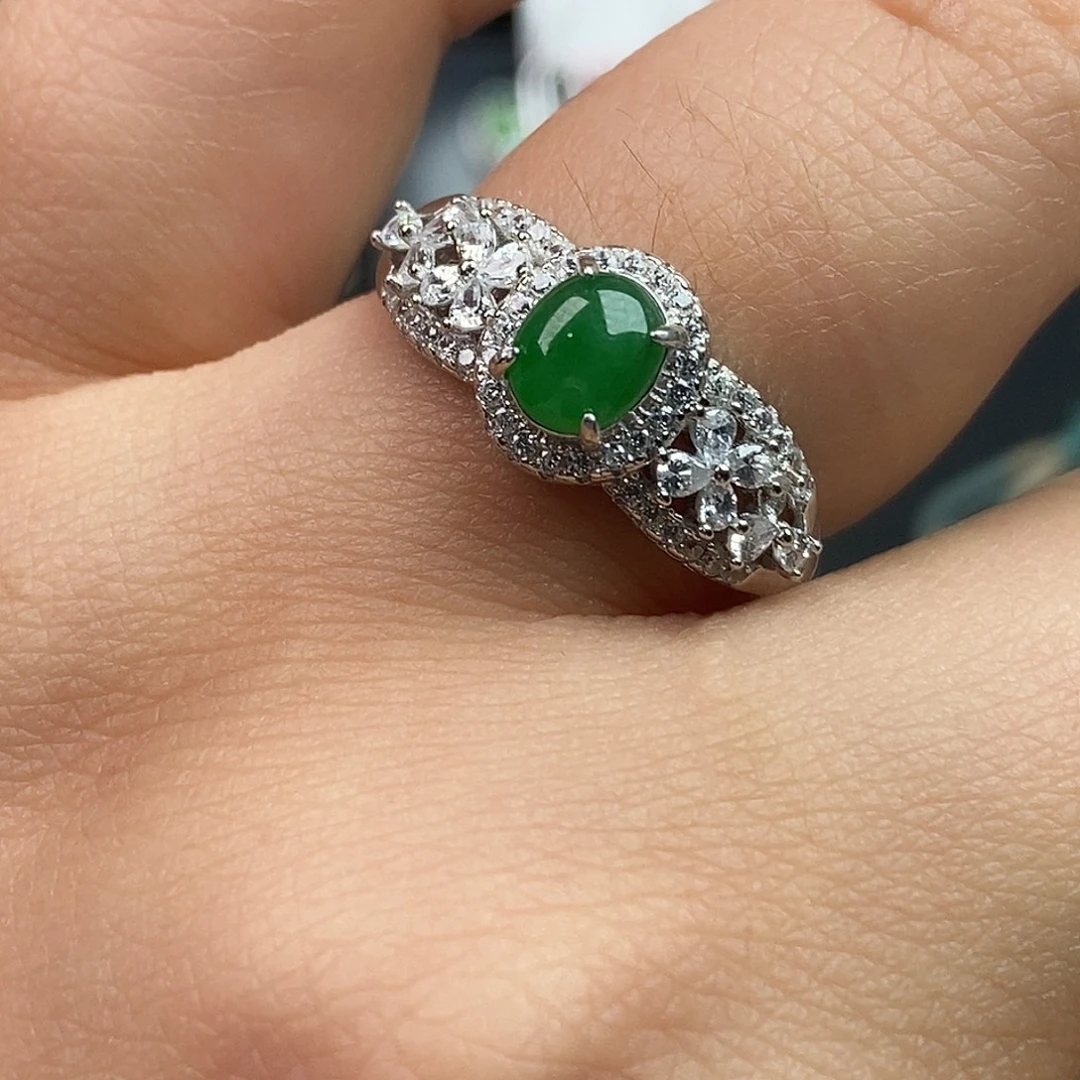 翡翠未镶嵌戒指翡翠