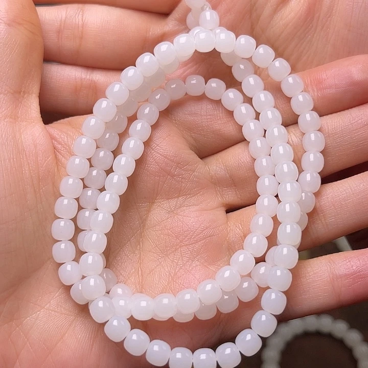 远***？和田玉未镶嵌颈饰