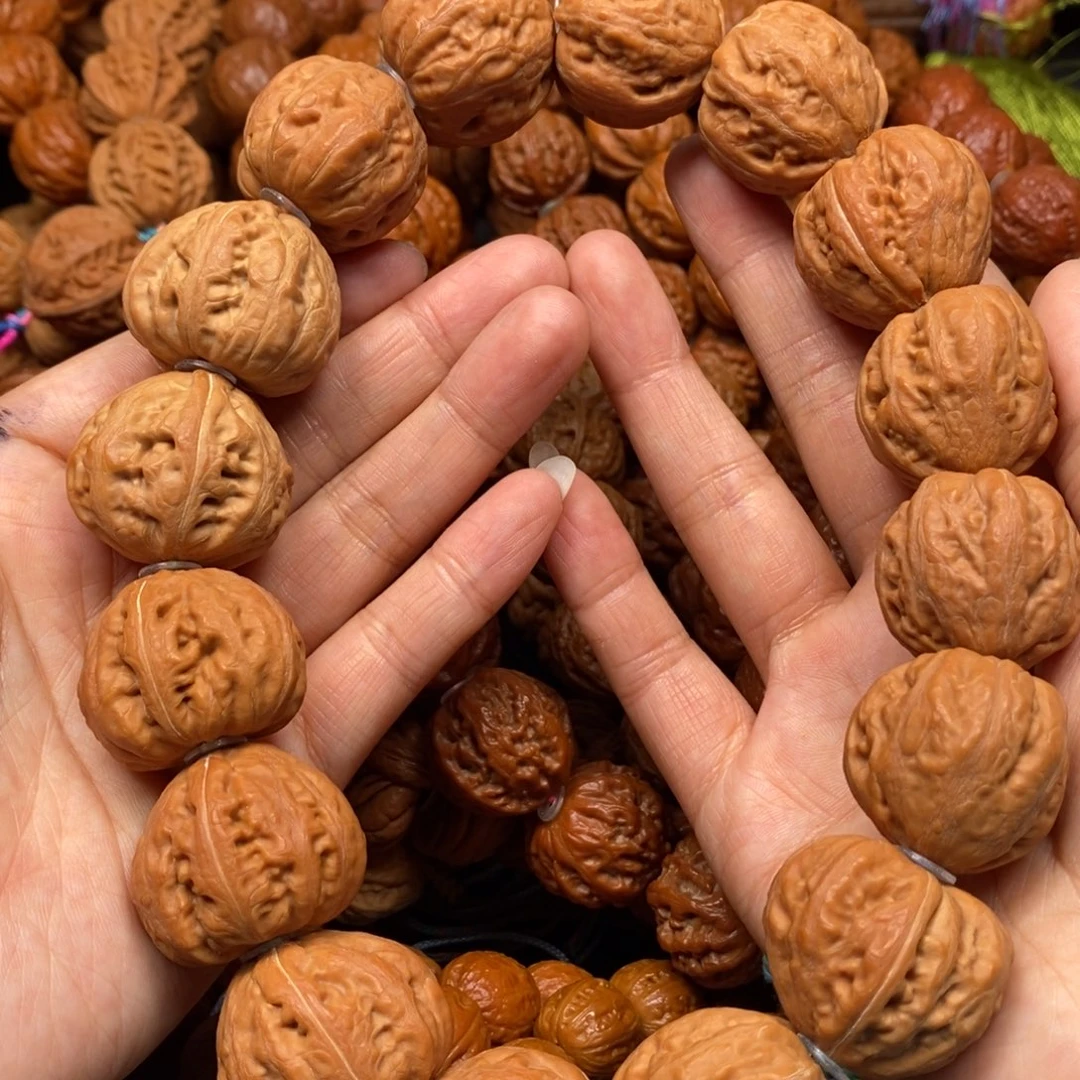 桃核手串大粗筋桃心