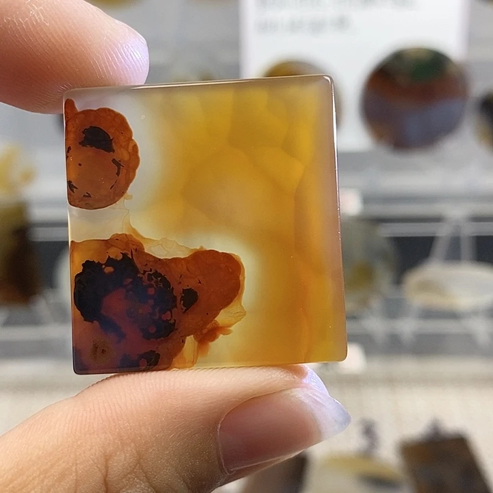 未镶嵌颈饰玛瑙/玉髓