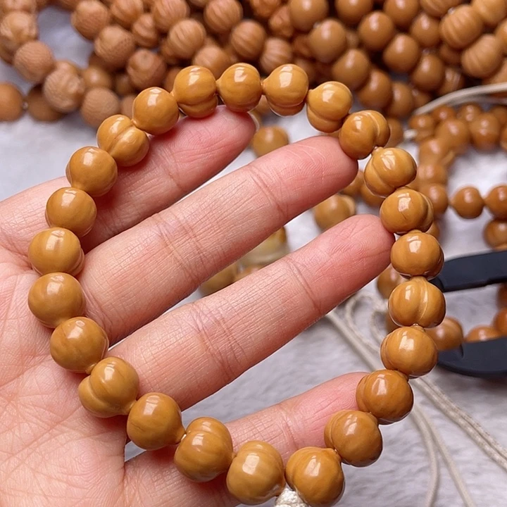 手串猴头核桃韩***幺11d g b n m