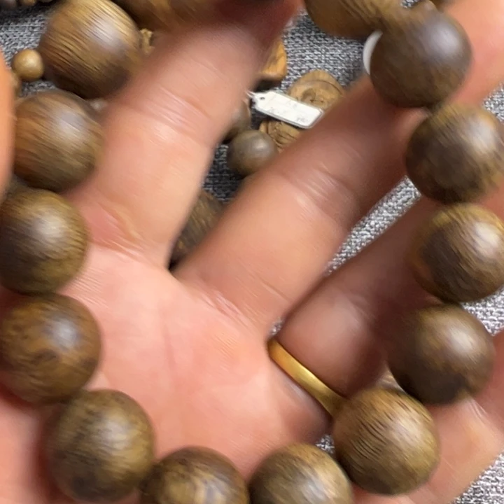 墨***朱沉香碎屑沉香1.5单圈14.6克