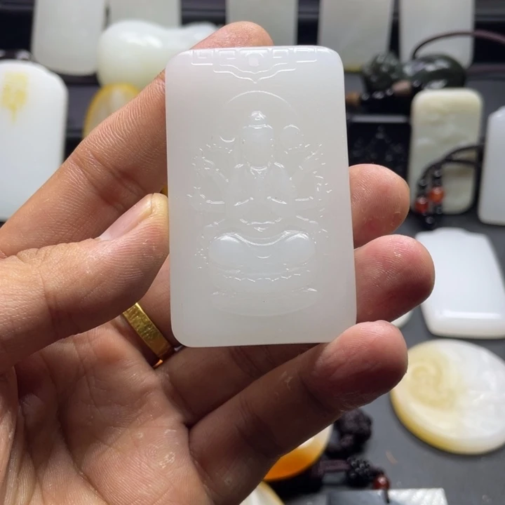 未镶嵌和田玉挂件