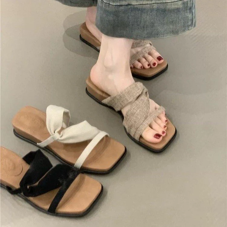 小众坡跟波西米亚法式一字拖鞋女外穿2025夏季度假配裙子凉拖凉鞋