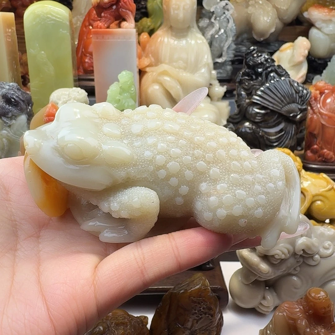 寿山石精品手把件