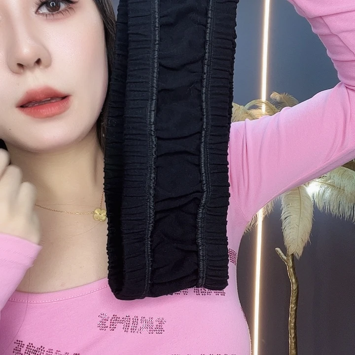 log小抹胸。超短款。 s码