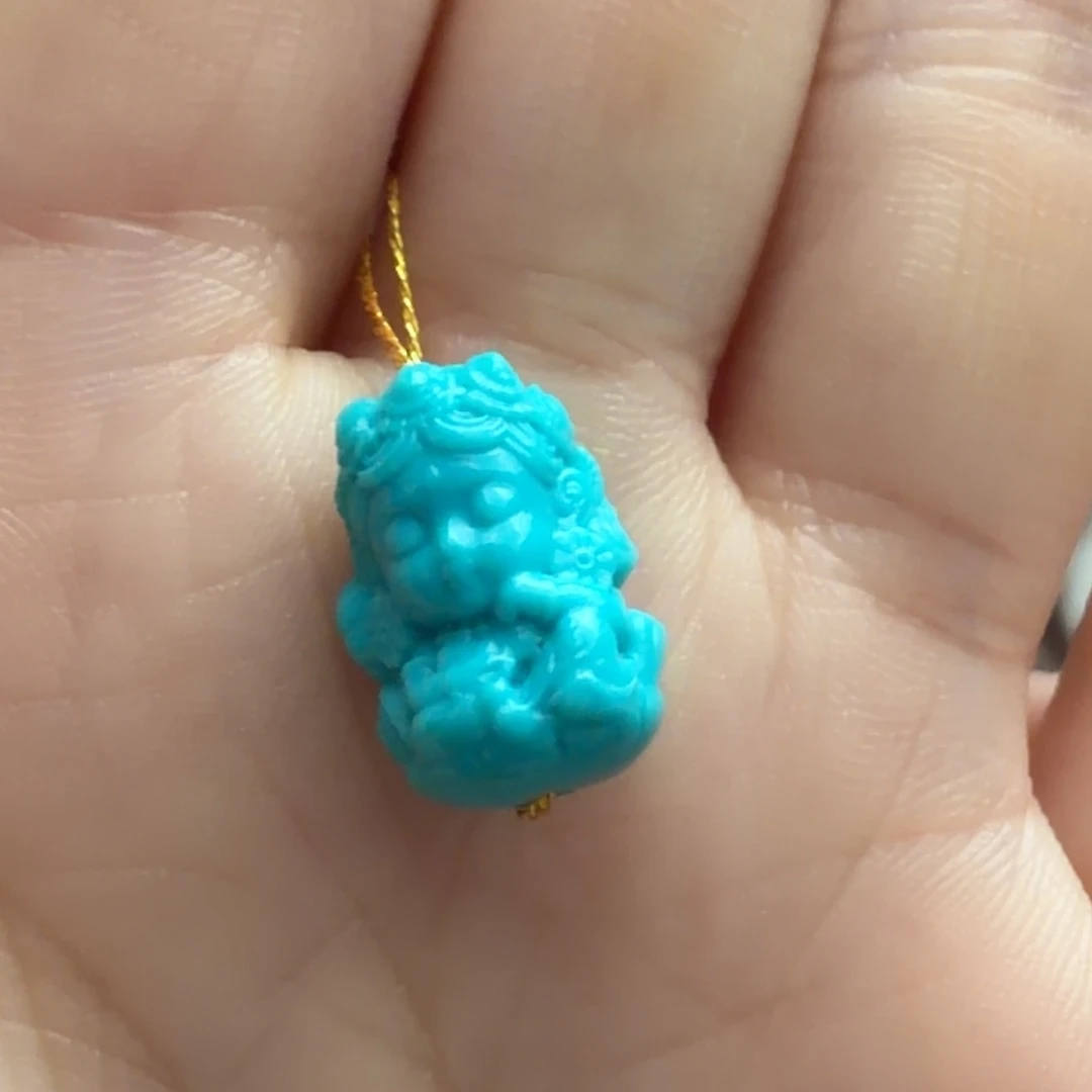 绿松石未镶嵌颈饰