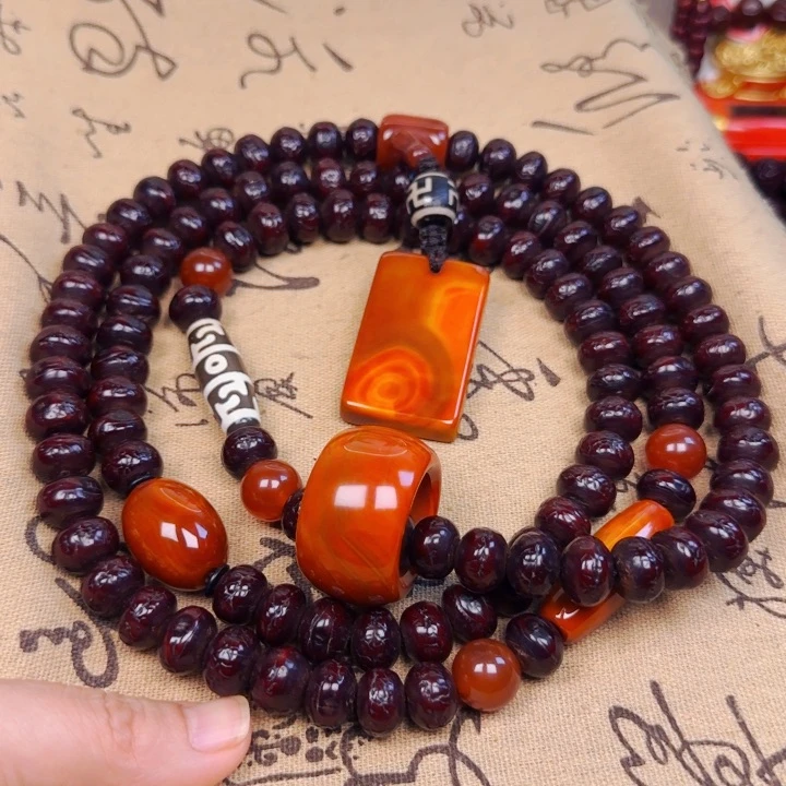 忘***。凤眼菩提吊坠脖挂