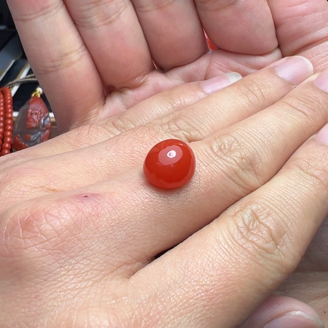 L***s南红玛瑙未镶嵌颈饰