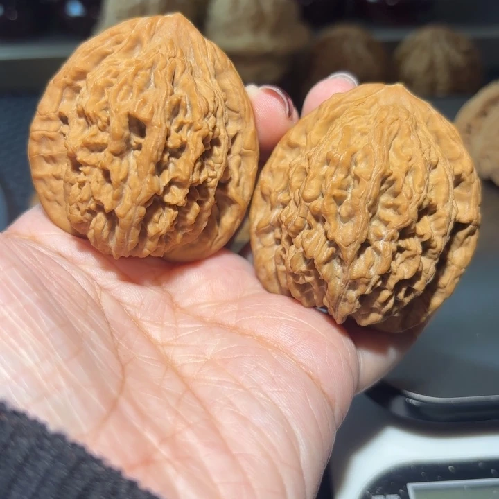 把件文玩核桃44麦穗虎头