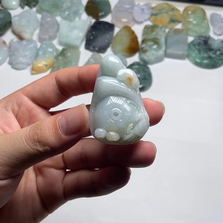 翡翠未镶嵌颈饰鱼篓28