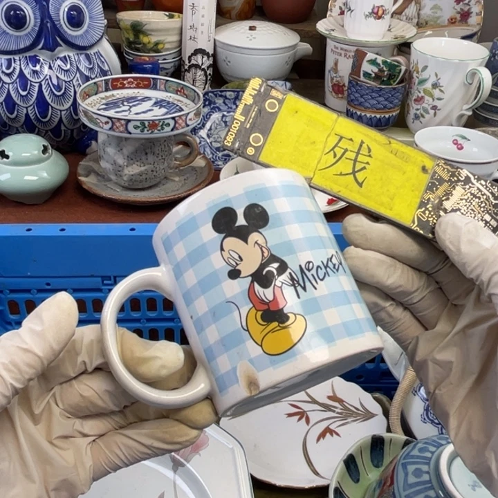 他家瓷器真美…开播了