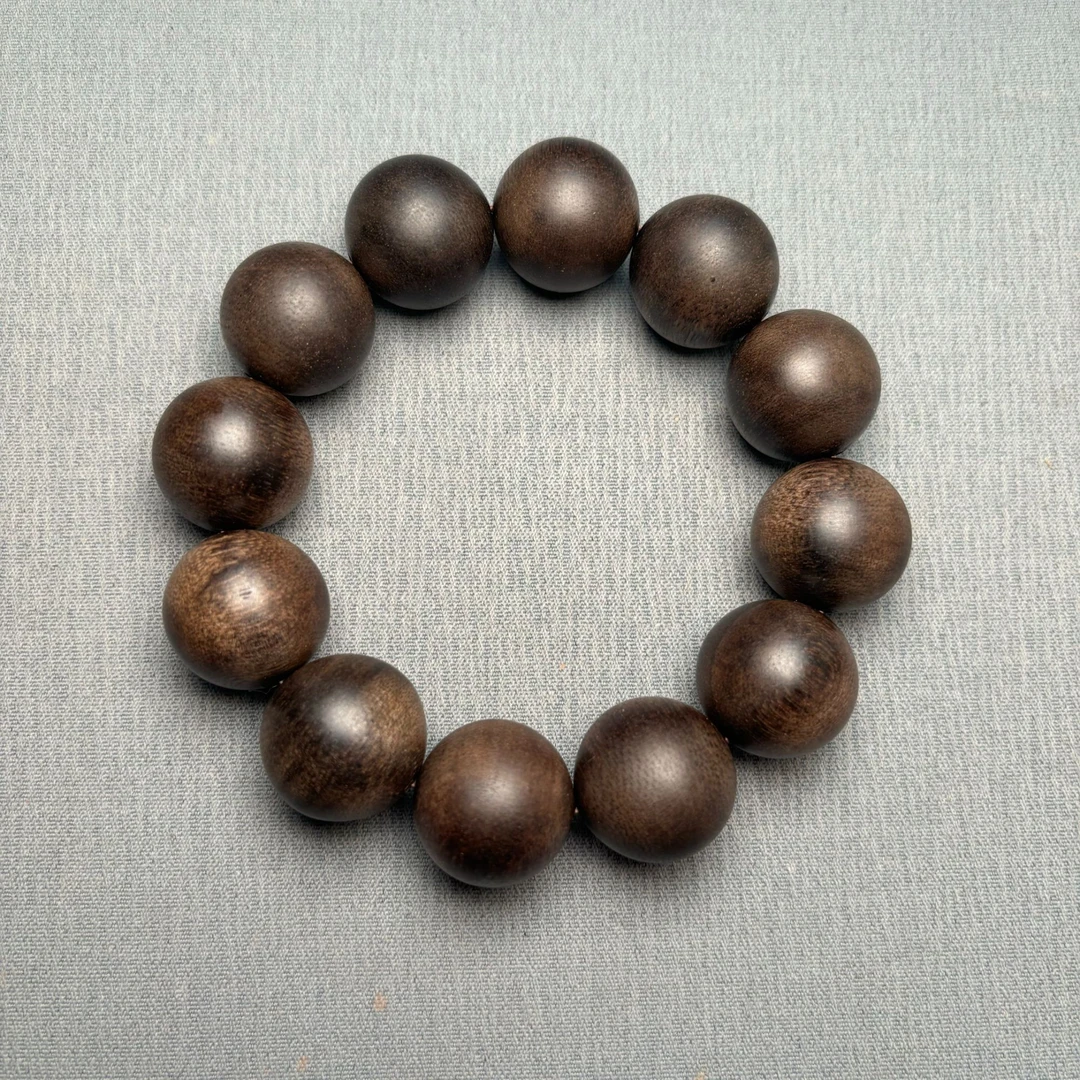M092 沉香大圆珠手串尺寸约20mm 多样性发一件