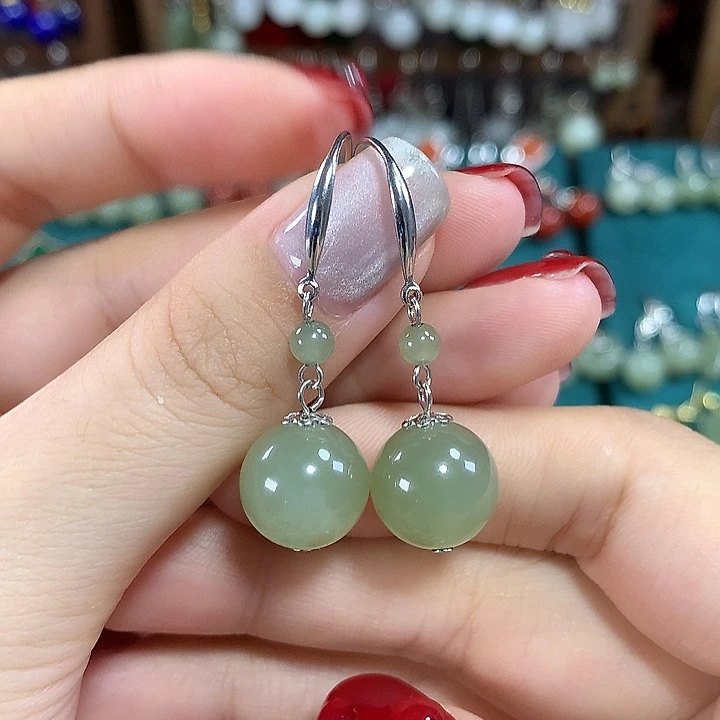 和田玉银S925镶嵌耳饰天然卡12mm左右冰晴水