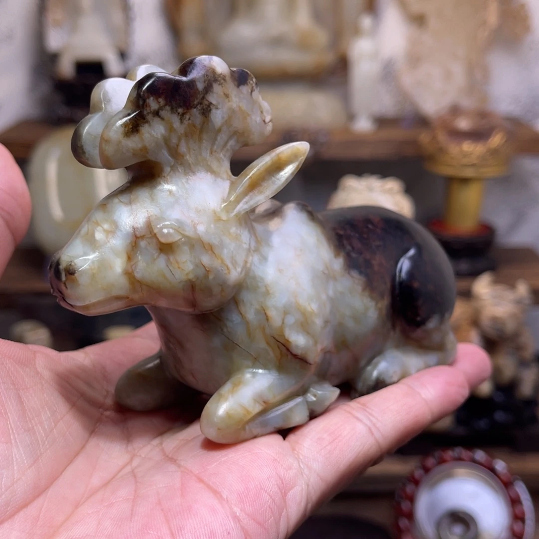 农***王未镶嵌和田玉把件