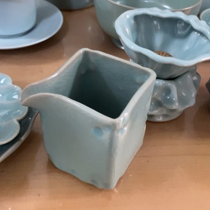 瓷片公道杯一一一一一一一暇