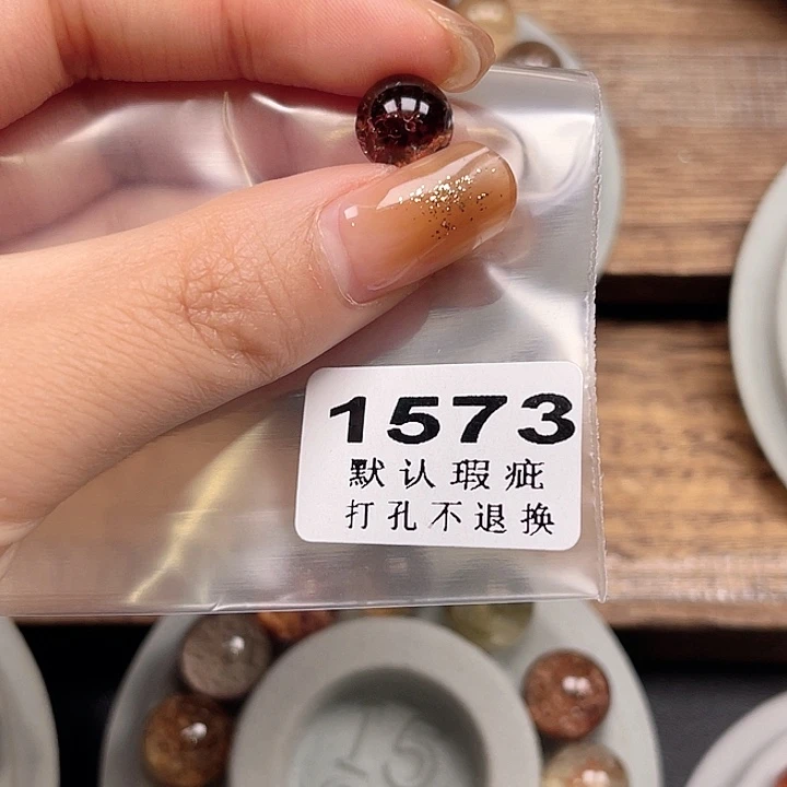 用***3吊坠(不含链)水晶未镶嵌