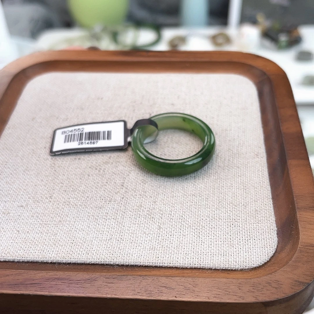 和田玉未镶嵌戒指U58碧玉泥鳅背19.5不退换