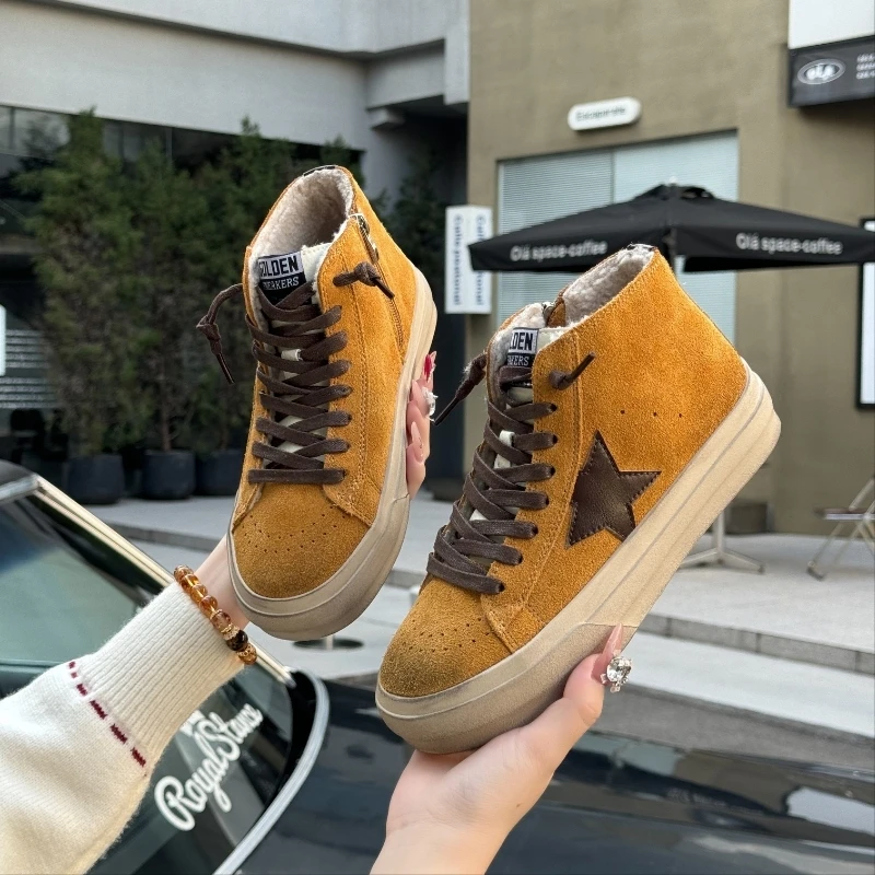 2024冬新款磨砂牛皮国潮星星软橡胶底擦色脏脏鞋软底板鞋高帮女鞋