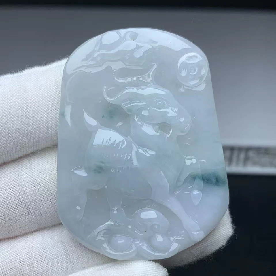天然翡翠飘花生肖羊牌吊坠正品翡翠生肖羊吊坠十二生肖礼物