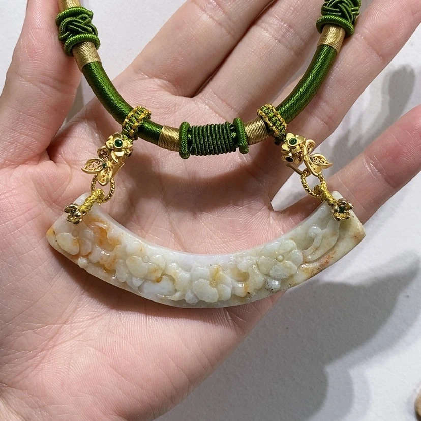 【闪购商品】颈饰未镶嵌翡翠