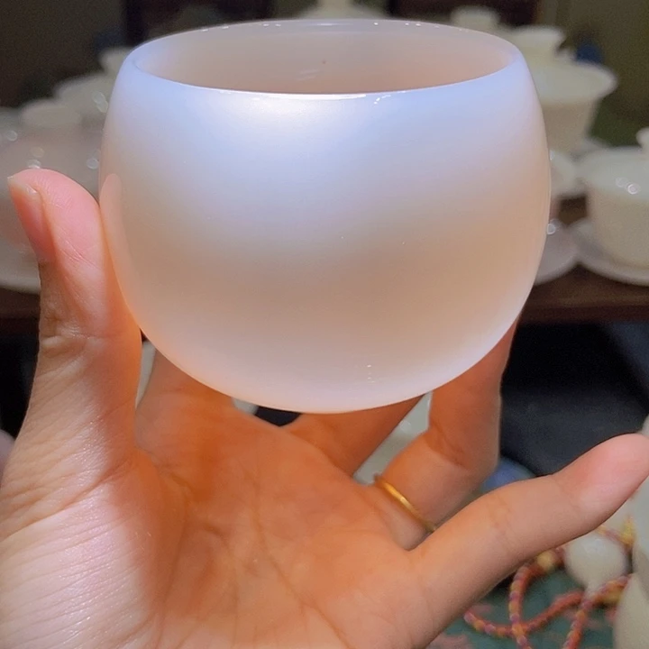 噜噜585号755室哭哭吐噜噜噜噜