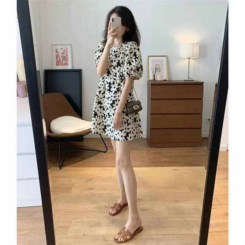 2025年新款夏装仙女薄款小个子娃娃裙气质短款高级感碎花连衣裙子